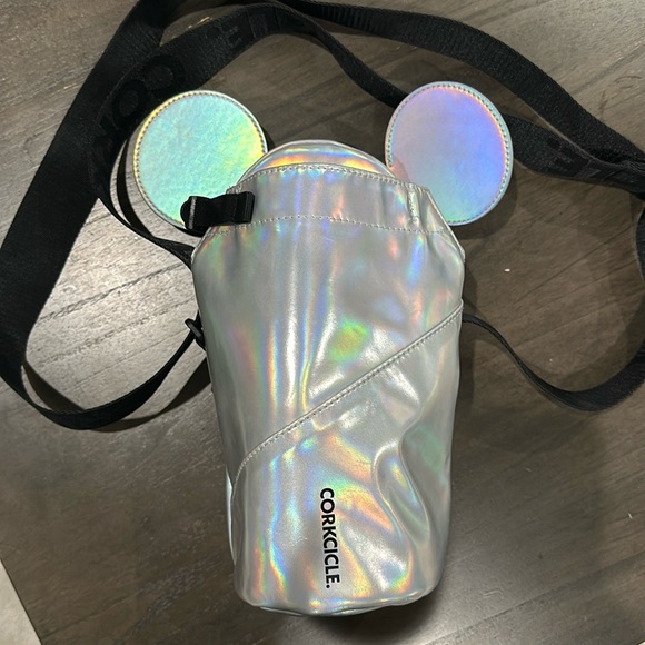 Disney x Corkcicle sling - Picture 2 of 4